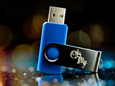 Custom Laser-Engraved USB Key main photo