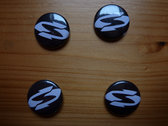 black buttons