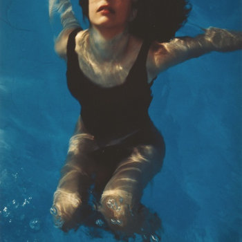 Resolution of one 7 inch (USA) cover art