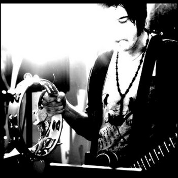 baby giraffe (2009) cover art